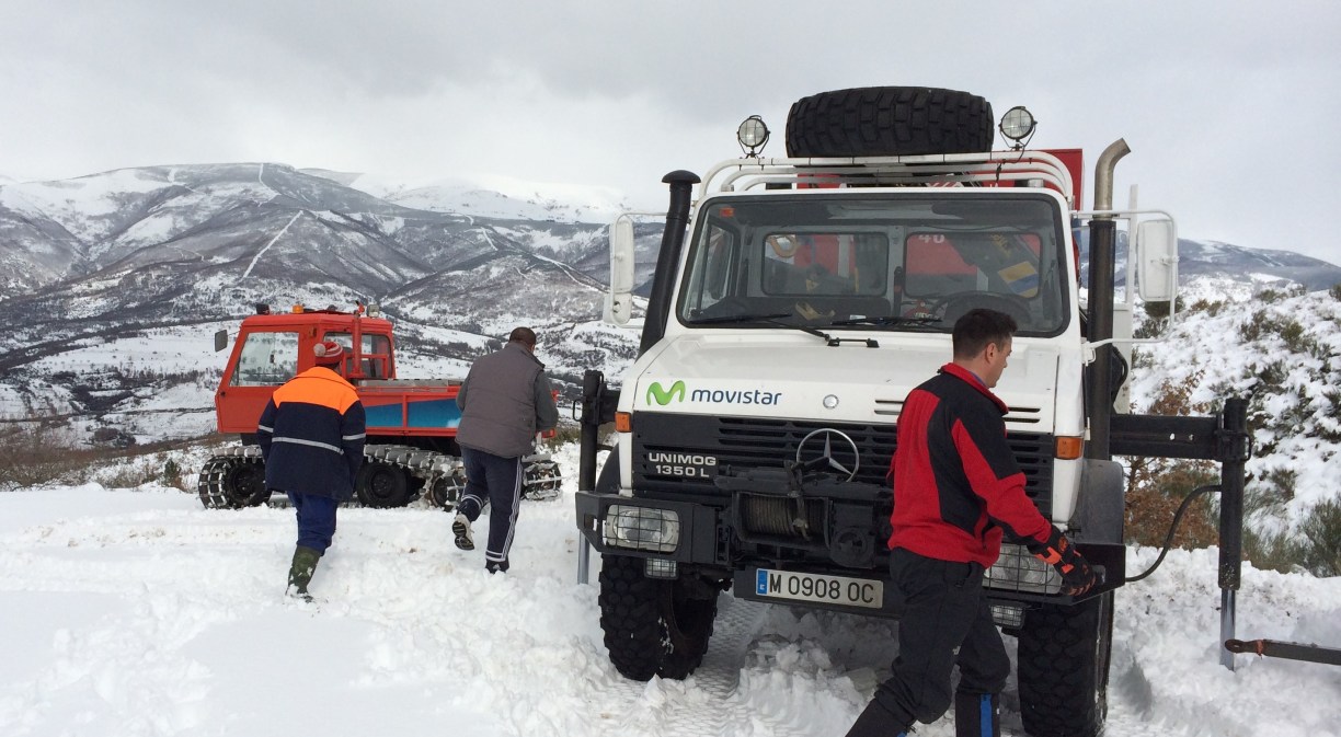 Vehículos en la nieve